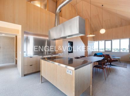 Pronájem bytu, 3+kk, 108 m²