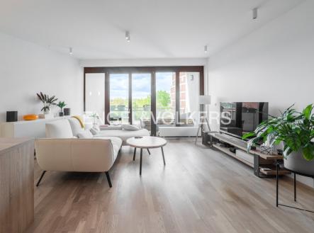 Pronájem bytu, 4+kk, 125 m²
