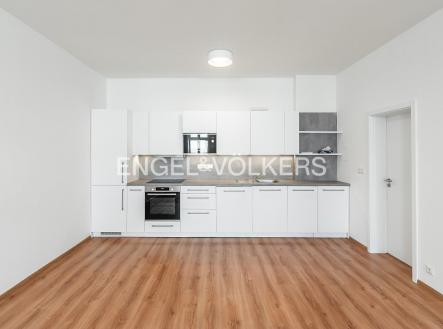 Pronájem bytu, 2+kk, 82 m²