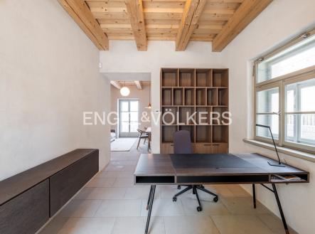 Pronájem bytu, 4+1, 138 m²