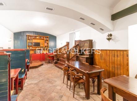 Pronájem restaurace, 207 m²