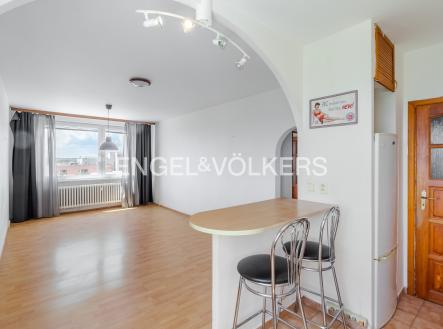 Pronájem bytu, 3+kk, 70 m²