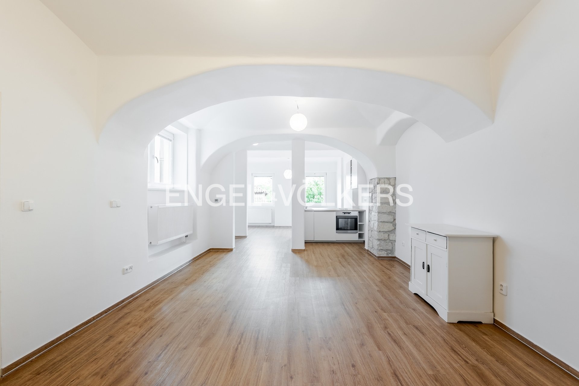 1 P1566831-HDR_web