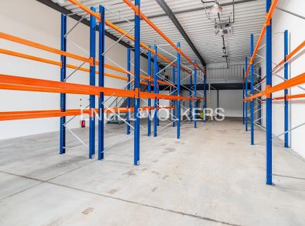 Pronájem komerčního objektu, sklad, 270 m²