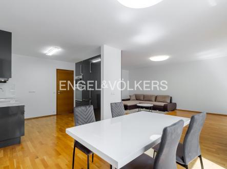 Pronájem bytu, 3+kk, 115 m²