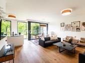 Pronájem domu/vily, 216 m²