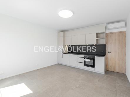 Pronájem bytu, 2+kk, 40 m²