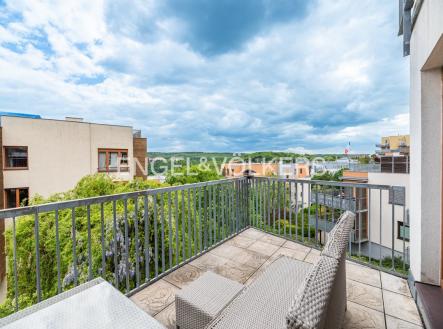 Pronájem bytu, 3+kk, 97 m²