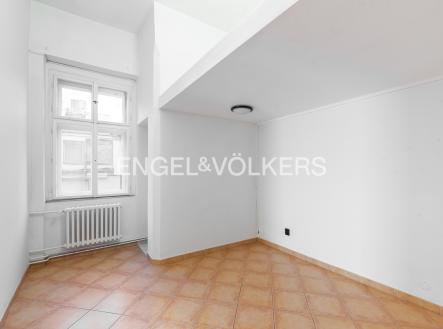 Pronájem bytu, 1+1, 48 m²