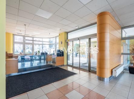 Pronájem kanceláře, 52 m²