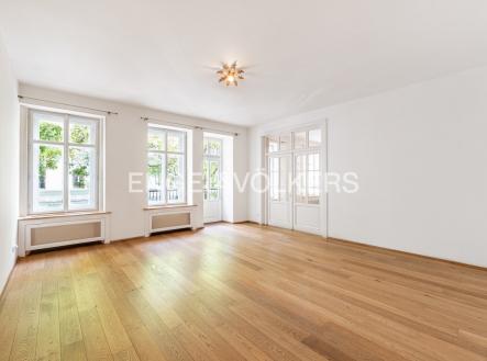 Pronájem bytu, 5+1, 141 m²