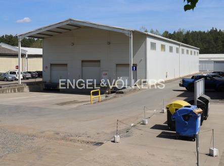Pronájem komerčního objektu, sklad, 767 m²