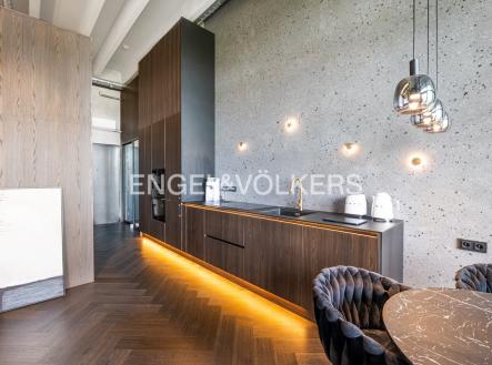 Pronájem bytu, 2+kk, 56 m²