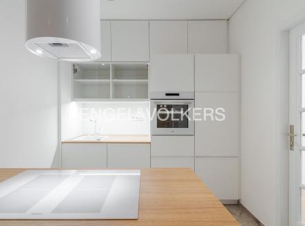 Pronájem bytu, 2+1, 58 m²
