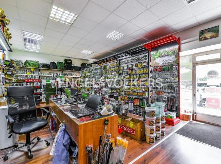 Pronájem obchodní prostory, 106 m²