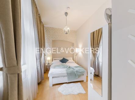 Pronájem bytu, 2+1, 42 m²