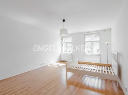 Pronájem bytu, 1+1, 60 m² obrázek