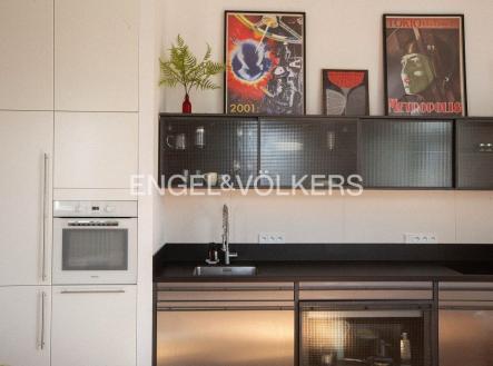 Pronájem bytu, 2+kk, 74 m²