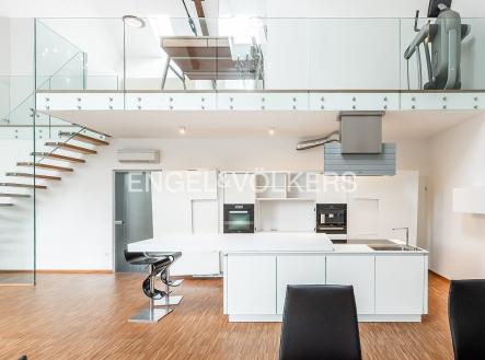 Pronájem bytu, 3+kk, 170 m²