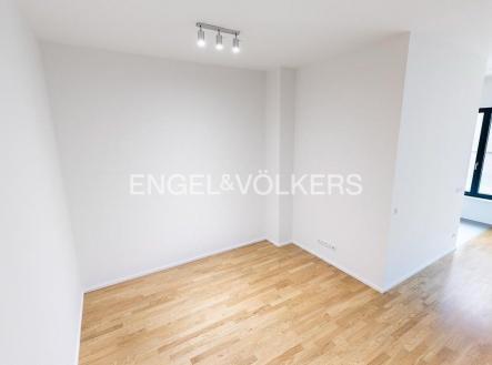 Pronájem bytu, 2+kk, 68 m²