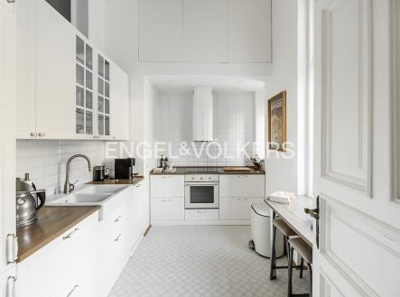 Pronájem bytu, 5+1, 176 m²