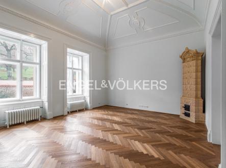Pronájem bytu, 5+1, 176 m²