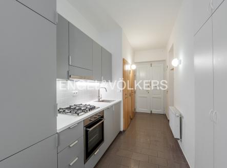 Pronájem bytu, 2+kk, 45 m²