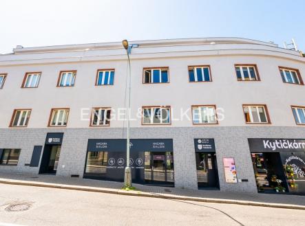 Pronájem obchodní prostory, 87 m²