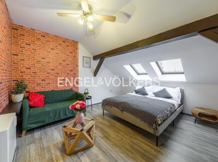 Pronájem bytu, 2+1, 39 m²