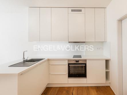 Pronájem bytu, 2+kk, 55 m²