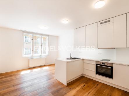 Pronájem bytu, 2+kk, 55 m²