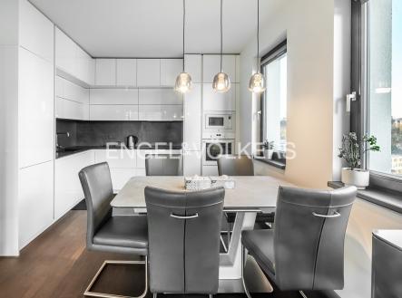 Pronájem bytu, 3+kk, 72 m²