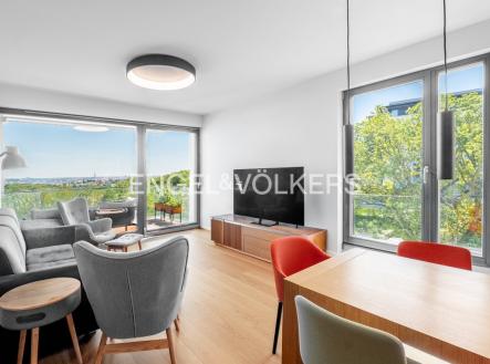 Pronájem bytu, 3+kk, 88 m²