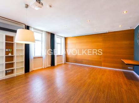 Pronájem bytu, 3+kk, 86 m²