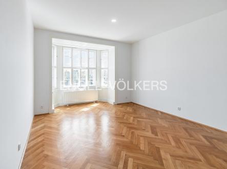 Pronájem bytu, 4+1, 143 m²