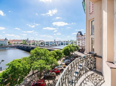 Pronájem bytu, 4+1, 143 m²