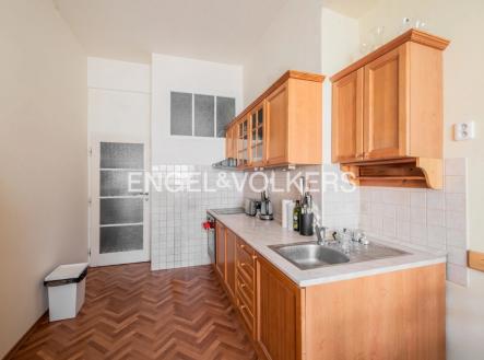 Pronájem bytu, 2+1, 85 m²