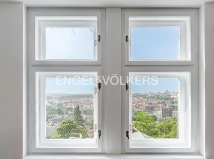 Pronájem bytu, 3+kk, 83 m²