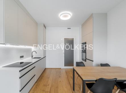 Pronájem bytu, 2+kk, 48 m²