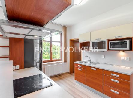 Pronájem bytu, 3+1, 123 m²