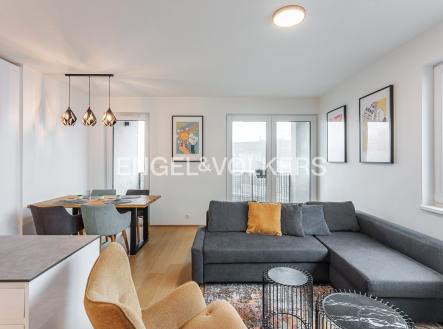 Pronájem bytu, 3+kk, 79 m²
