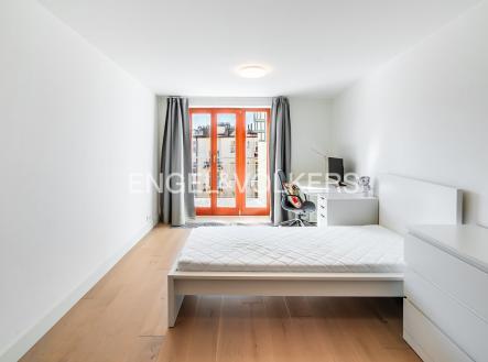 Pronájem bytu, 4+kk, 104 m²