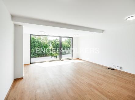 Pronájem domu/vily, 168 m²