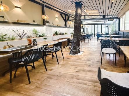 Pronájem restaurace, 443 m²