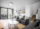 Pronájem domu/vily, 165 m²