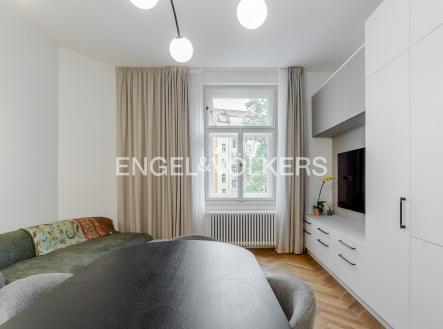 Pronájem bytu, 2+kk, 60 m²