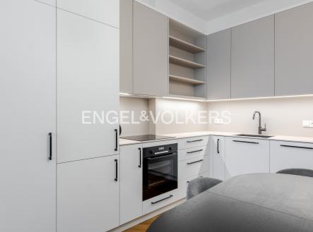 Pronájem bytu, 2+kk, 60 m²