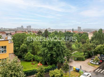 Pronájem bytu, 2+kk, 60 m²