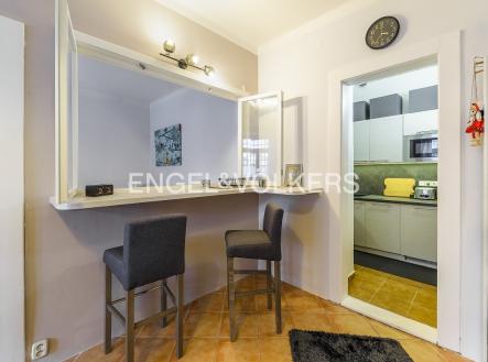 Pronájem bytu, 2+kk, 50 m²