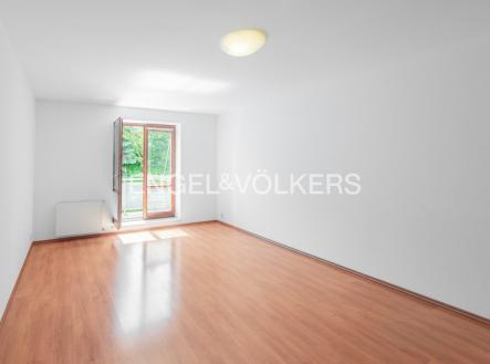Pronájem bytu, 2+kk, 65 m²